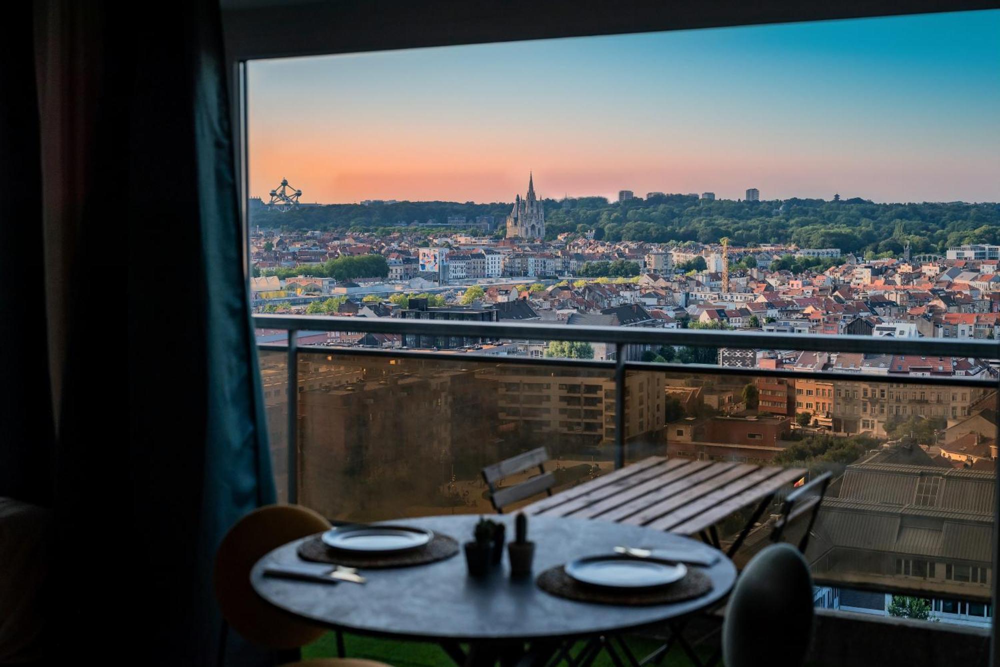 Appartement Avec Vue Panoramique Et Parking Gratuit *